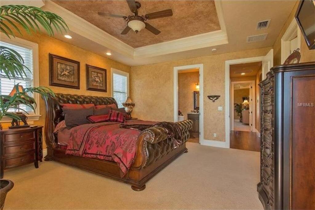 Large Mediterranean Oasis - Water Views & Pool Hébergement de vacances Clearwater Beach